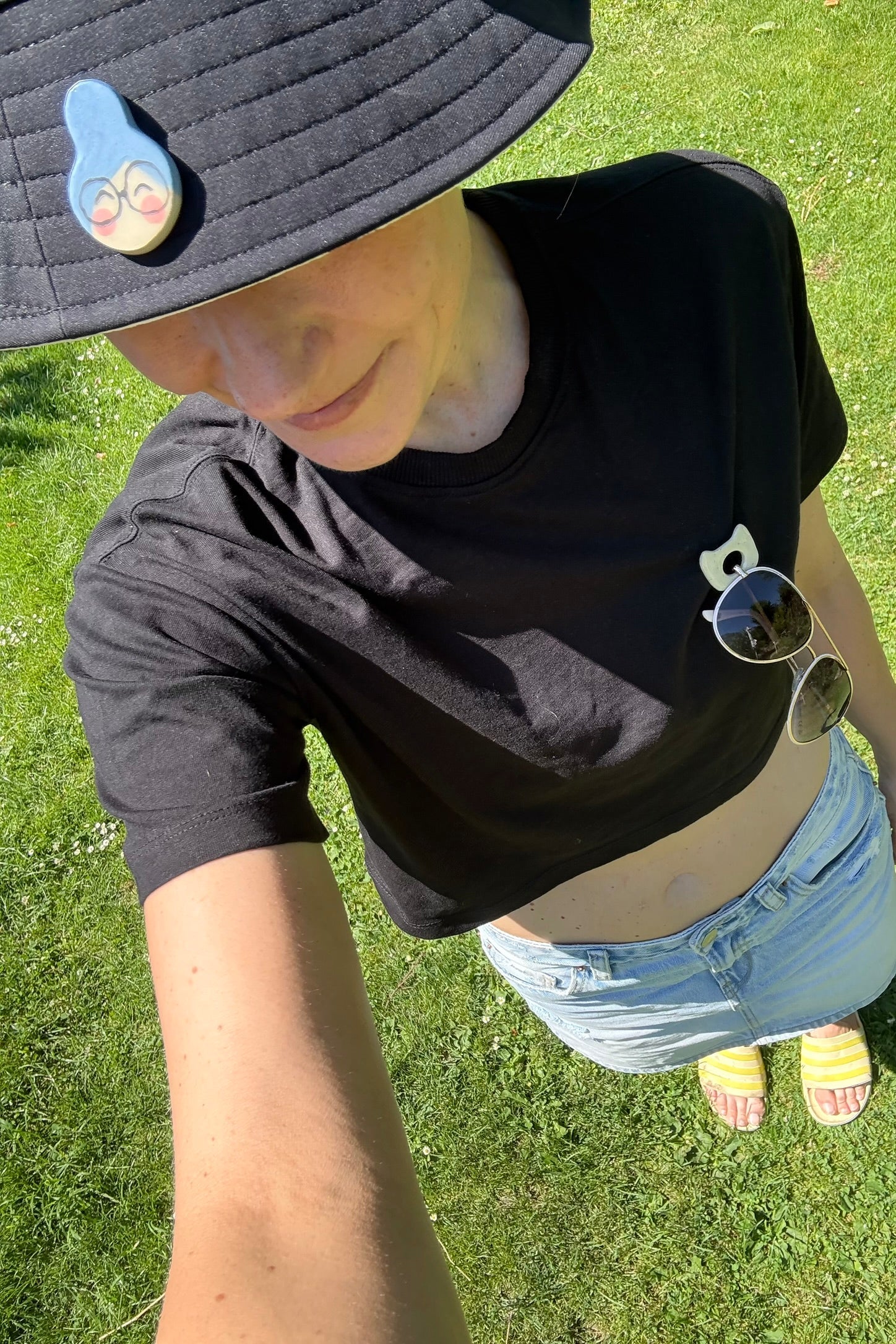 Pins und Brillenpins