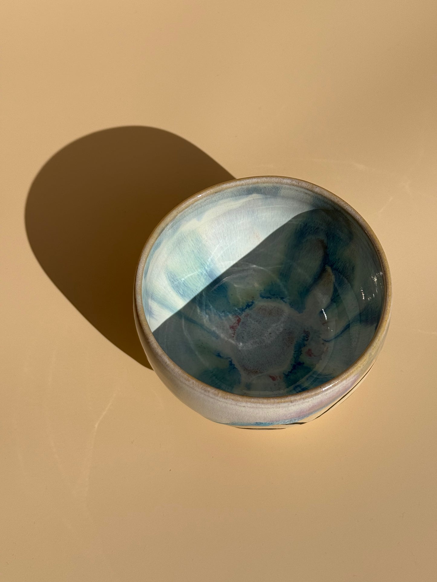 Frau Becher Blau